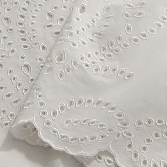 Liz Claiborne Eyelet Detailed Blouse Crisp Cool Top Cotton Blend Bell Sleeves - Picture 11 of 12